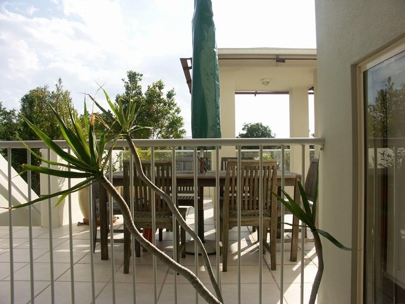 1/16 Sunseeker Close, Noosaville QLD 4566