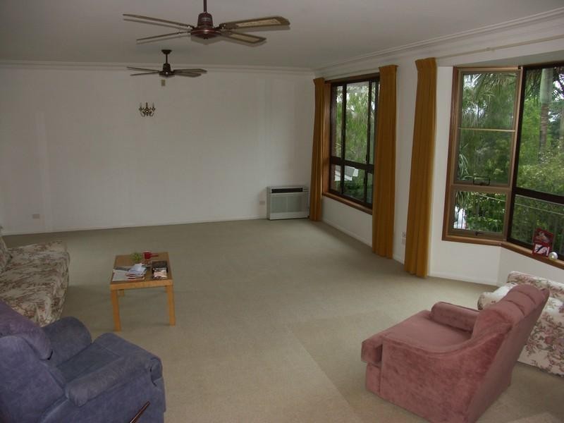 6 Elanora Terrace, Noosa Heads QLD 4567