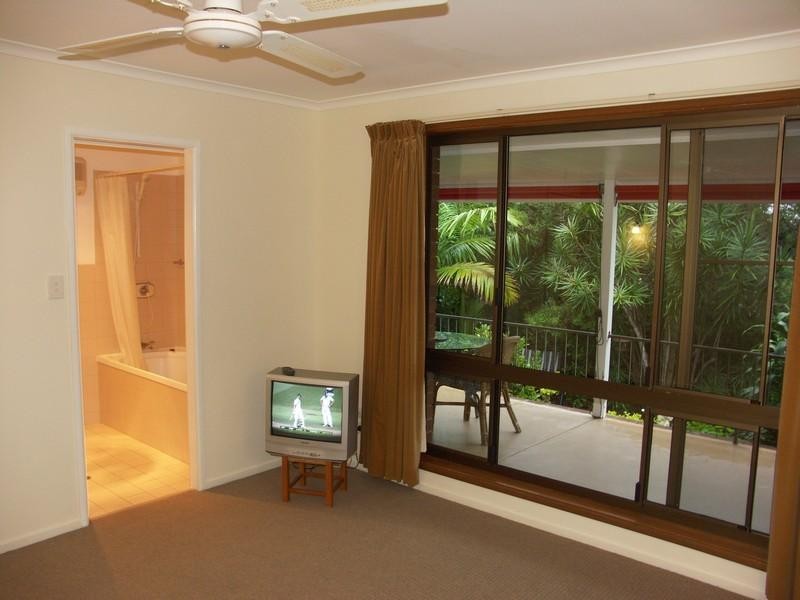 6 Elanora Terrace, Noosa Heads QLD 4567