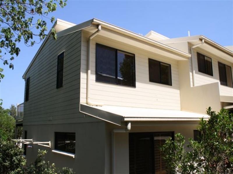 1/86 Southern Cross Parade, Sunrise Beach QLD 4567