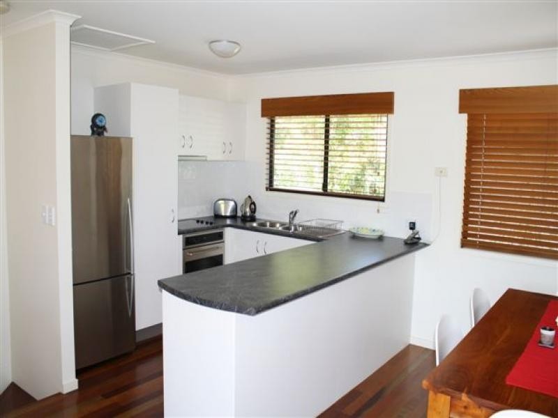 1/86 Southern Cross Parade, Sunrise Beach QLD 4567