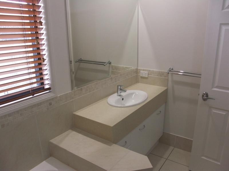 16 Greenside Court, Peregian Springs QLD 4573