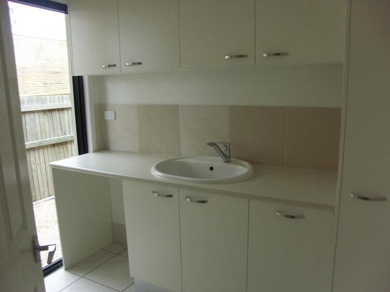 16 Greenside Court, Peregian Springs QLD 4573