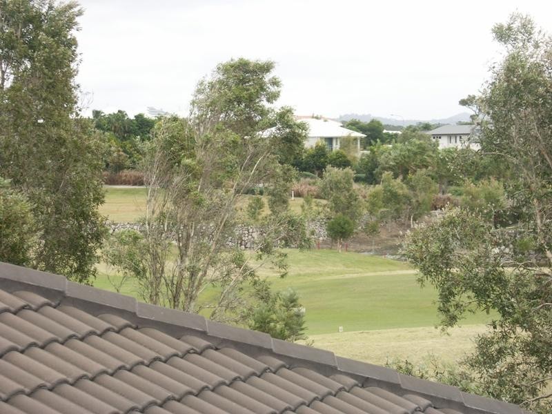 16 Greenside Court, Peregian Springs QLD 4573