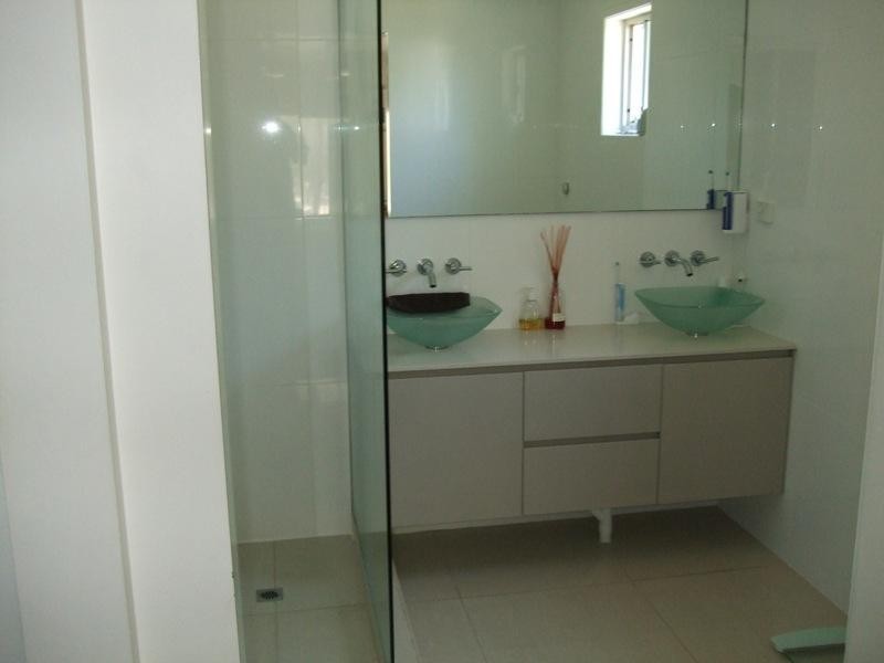 24 Wollomia Way, Sunrise Beach QLD 4567