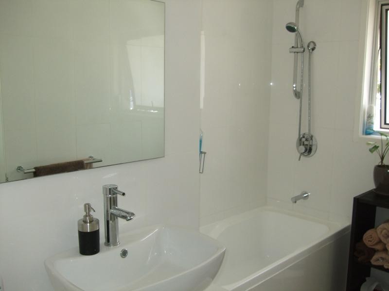 24 Wollomia Way, Sunrise Beach QLD 4567