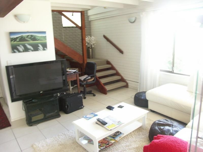 1/11 Bottlebrush Avenue, Noosa Heads QLD 4567
