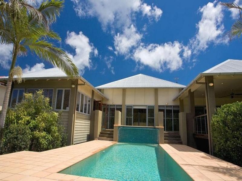 6 Tingara Court, Tewantin QLD 4565