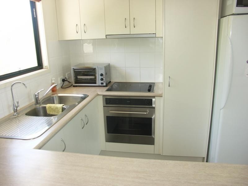 9/86 Southern Cross Parade, Sunrise Beach QLD 4567