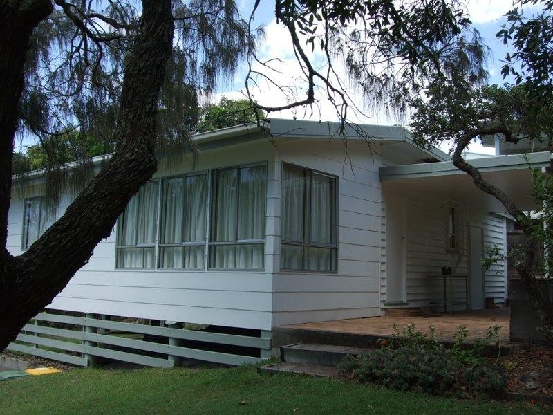 7 Stevens Street, Sunshine Beach QLD 4567