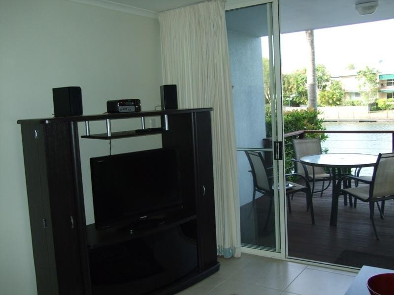 2/4 Portside Court, Noosaville QLD 4566