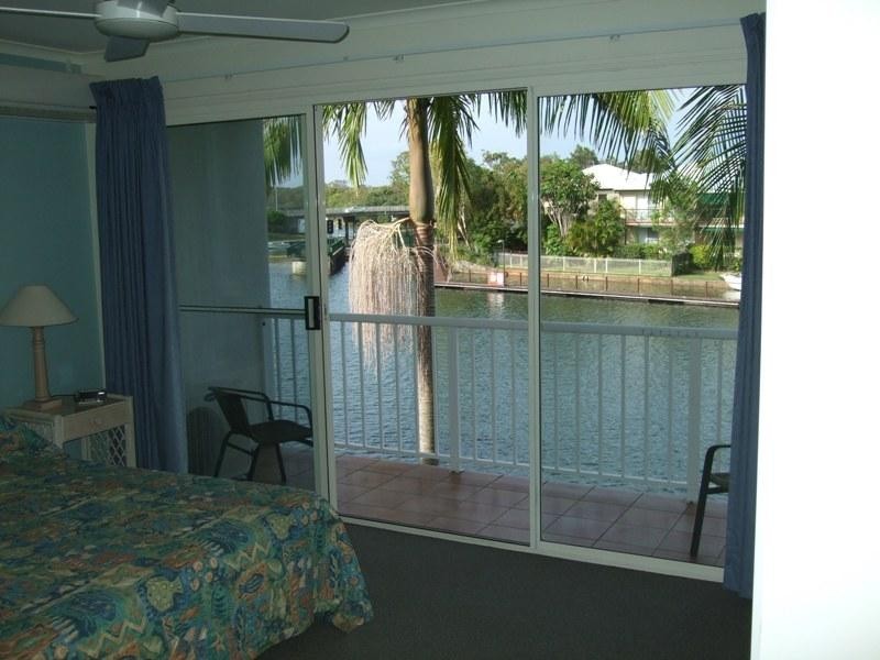 2/4 Portside Court, Noosaville QLD 4566