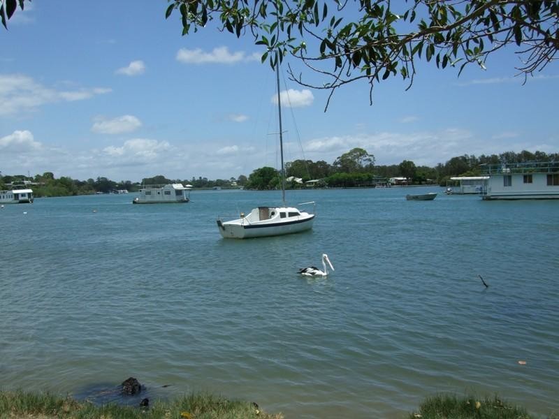 5/8 Hilton Terrace, Tewantin QLD 4565