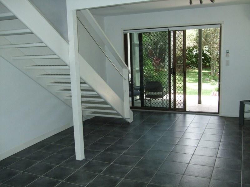 5/8 Hilton Terrace, Tewantin QLD 4565