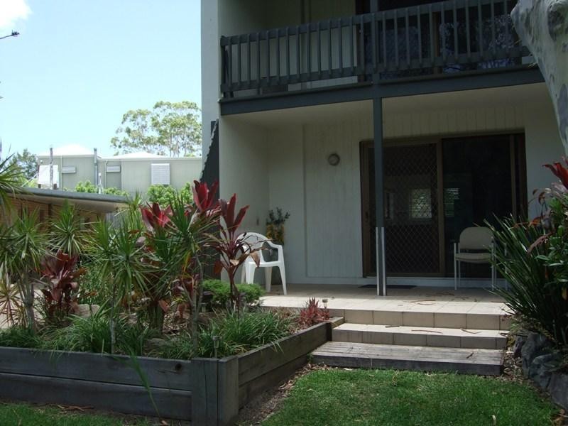 5/8 Hilton Terrace, Tewantin QLD 4565