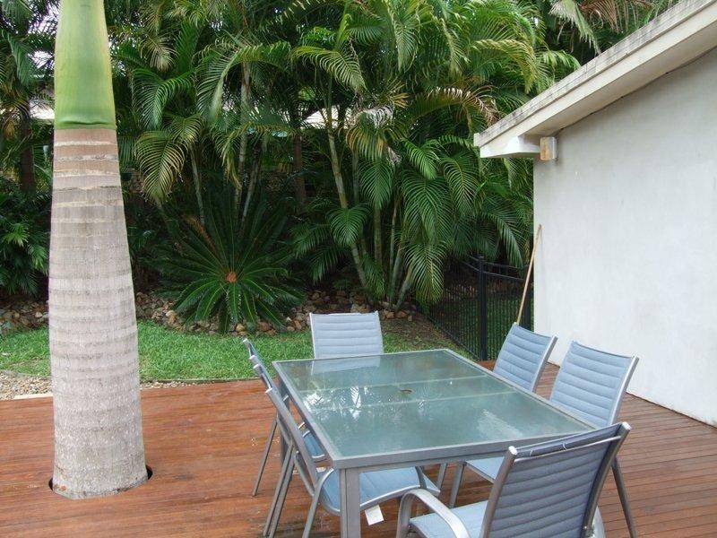 13 McNab Avenue, Tewantin QLD 4565