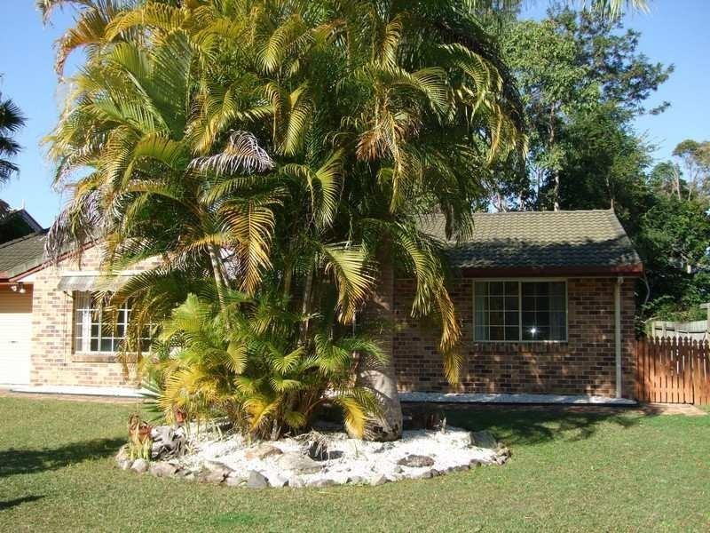 17 Yellowood Close, Tewantin QLD 4565