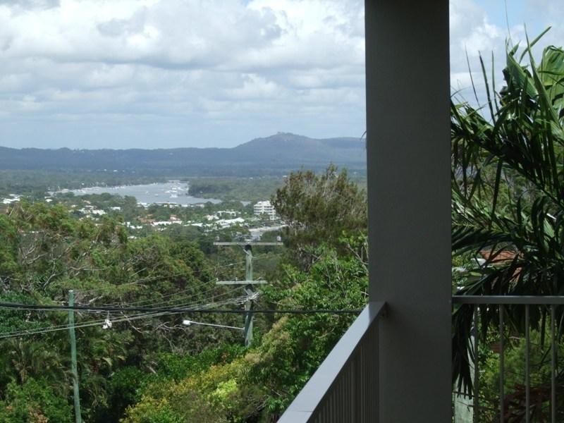 3/2 Attunga Heights, Noosa Heads QLD 4567