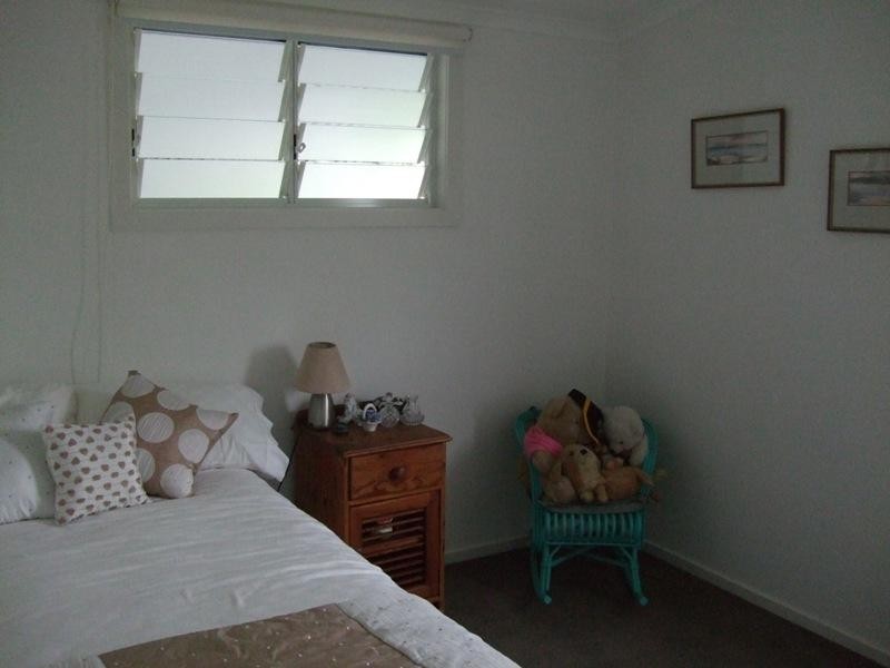 33 Newfield Street, Sunrise Beach QLD 4567