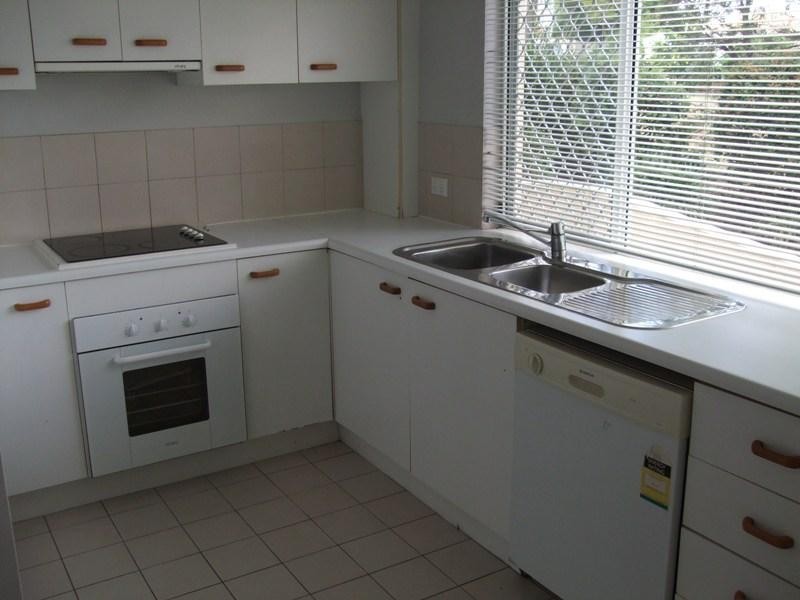 1/2 Sidoni Street, Tewantin QLD 4565