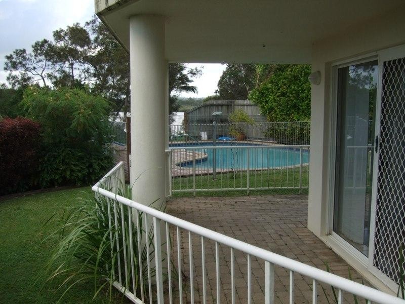 1/2 Sidoni Street, Tewantin QLD 4565