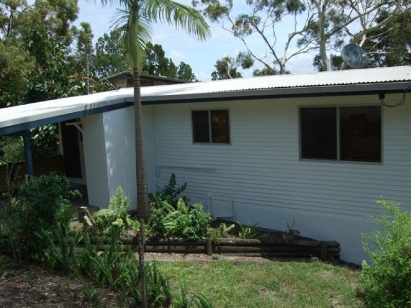 36 Nairana Rest, Noosa Heads QLD 4567