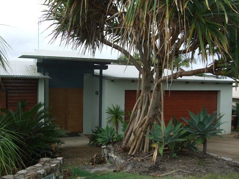 7 Mariners Place, Sunrise Beach QLD 4567