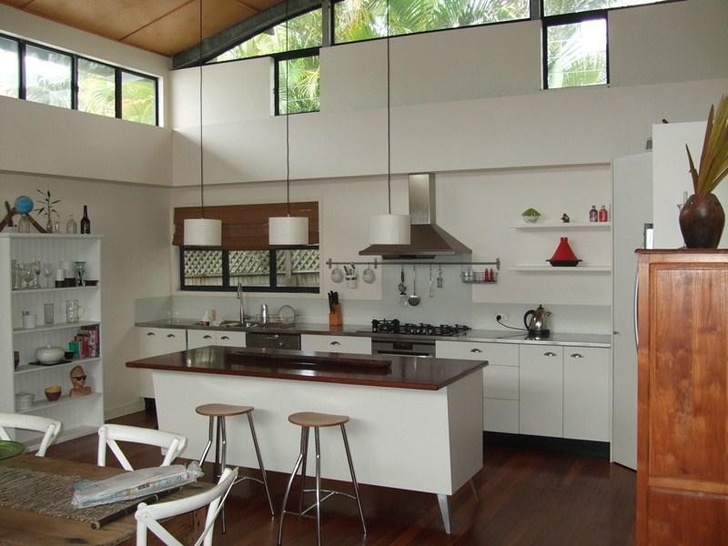 7 Mariners Place, Sunrise Beach QLD 4567
