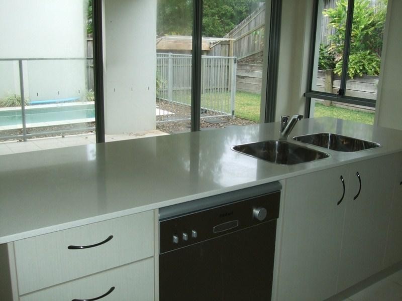 8/66 The Avenue, Peregian Springs QLD 4573
