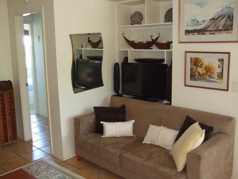 1/10 Edgar Bennett Avenue, Noosa Heads QLD 4567