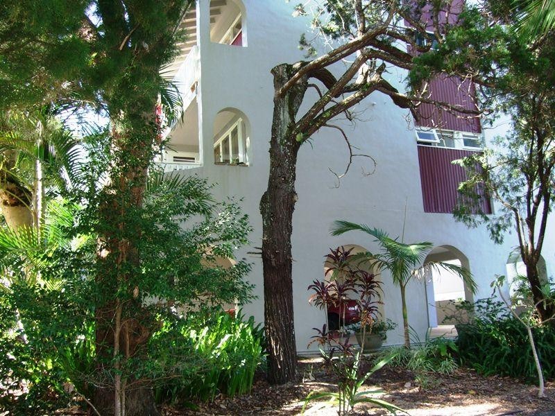 1/10 Edgar Bennett Avenue, Noosa Heads QLD 4567