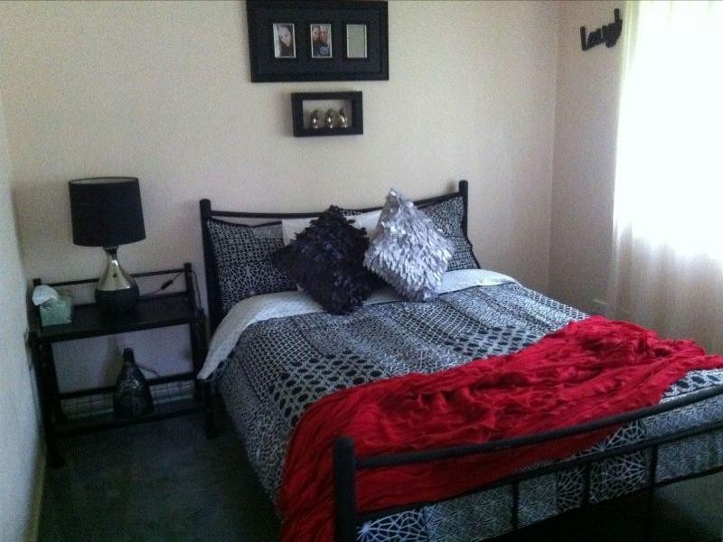 24 Lyndhurst Grove, Tewantin QLD 4565