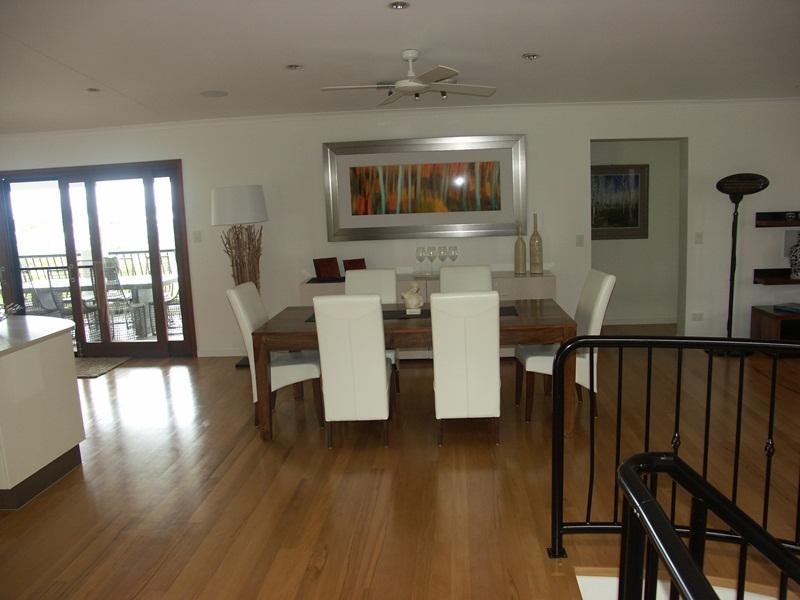 17 Captains Court, Sunrise Beach QLD 4567