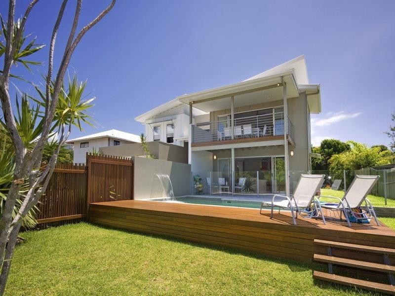 33 Resolute Street, Sunrise Beach QLD 4567