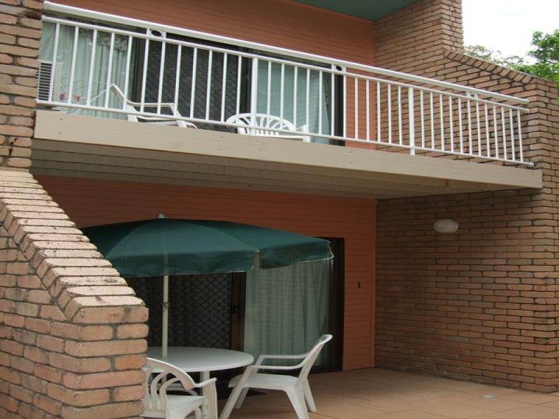 1/1 Bottlebrush Avenue, Noosa Heads QLD 4567