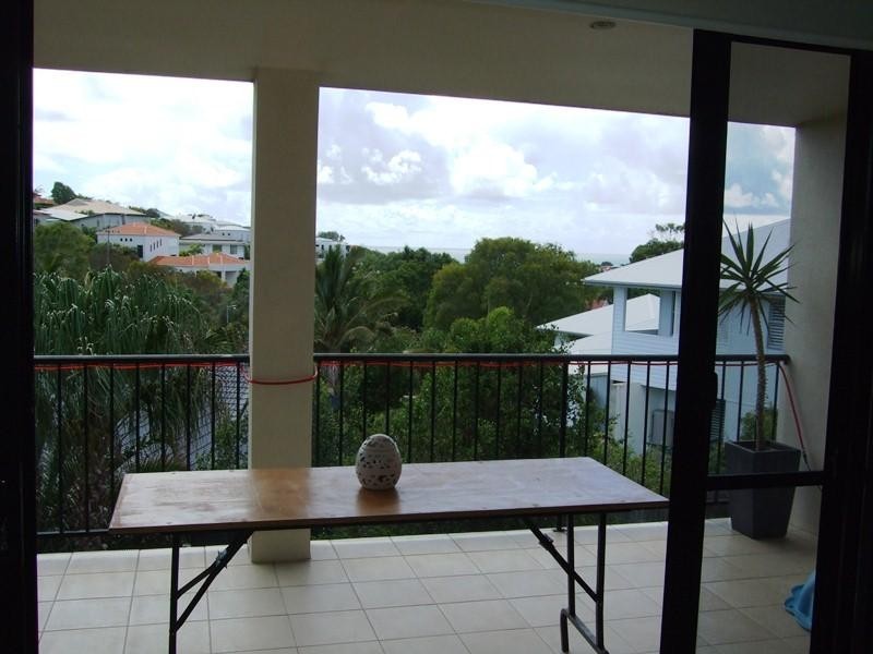 1/64 Southern Cross Parade, Sunrise Beach QLD 4567