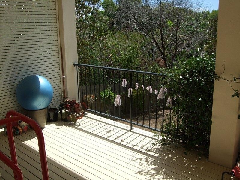 1/64 Southern Cross Parade, Sunrise Beach QLD 4567