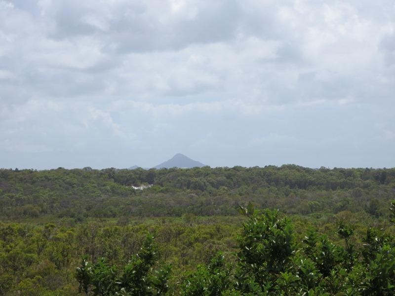 4 Maheno Court, Sunrise Beach QLD 4567