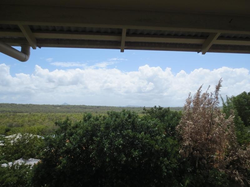 4 Maheno Court, Sunrise Beach QLD 4567