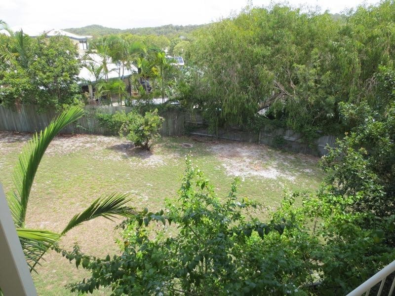 4 Maheno Court, Sunrise Beach QLD 4567