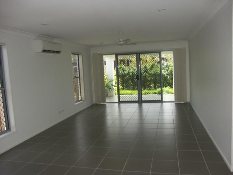 39/15 Dunes Court, Peregian Springs QLD 4573