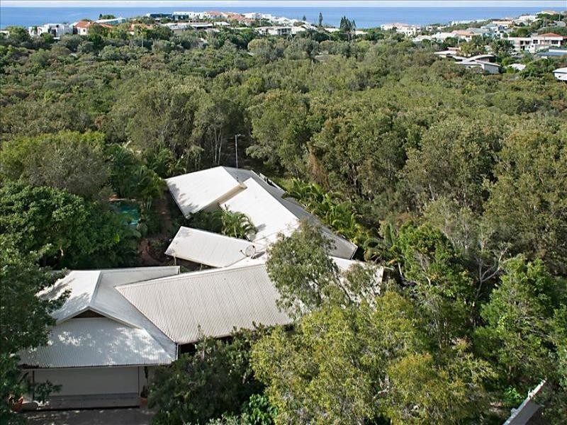 2 Captains Court, Sunrise Beach QLD 4567