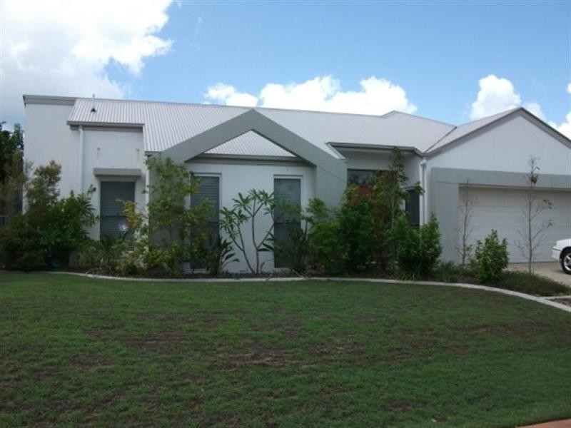 12 Bellerive Avenue, Peregian Springs QLD 4573