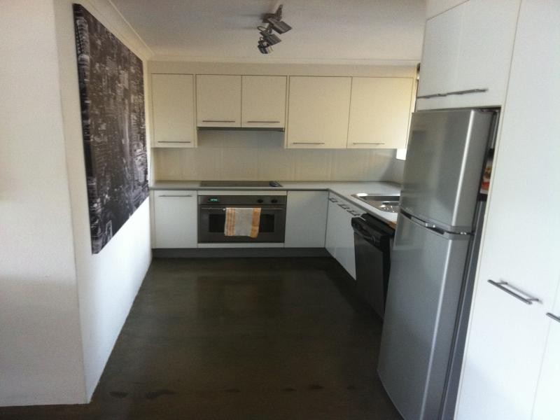 4/5 Selene Street, Sunrise Beach QLD 4567