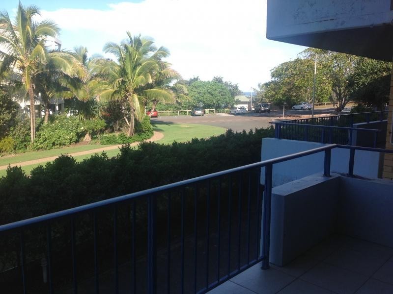 4/5 Selene Street, Sunrise Beach QLD 4567