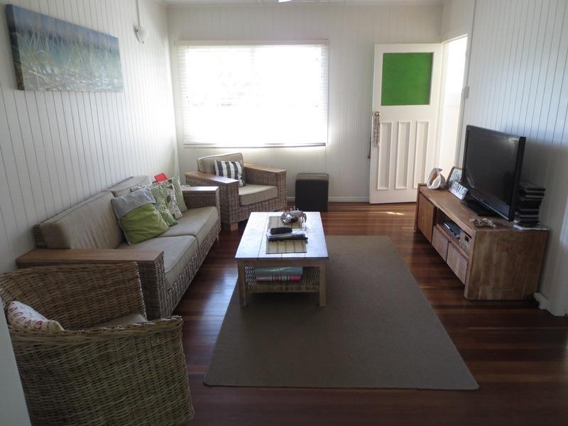 17 Cloudsley Street, Noosaville QLD 4566