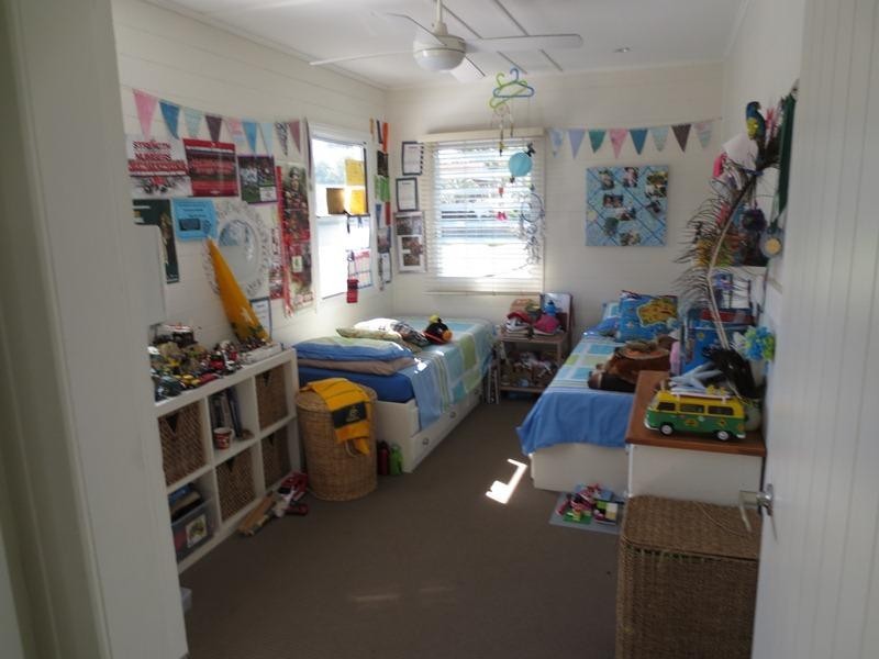 17 Cloudsley Street, Noosaville QLD 4566