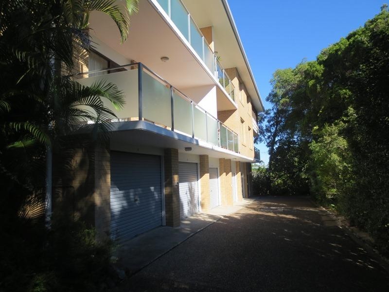 1/15-17 Attunga Heights, Noosa Heads QLD 4567
