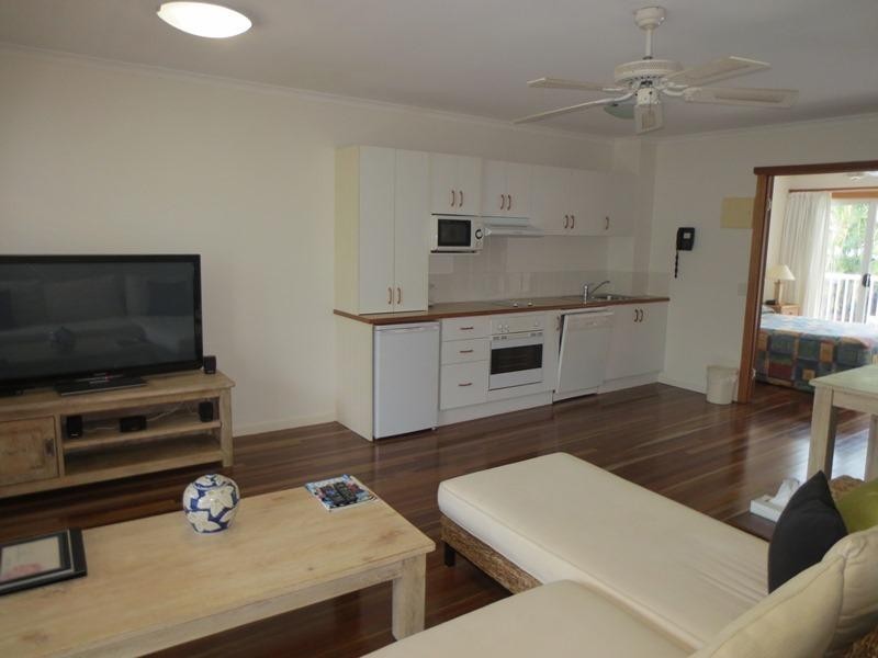 2/179 Weyba Road, Noosaville QLD 4566