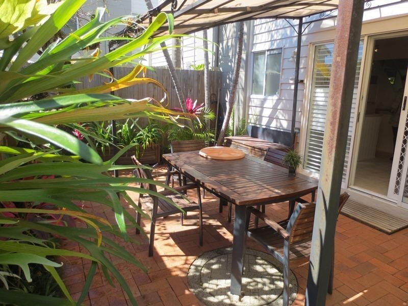 6/5 Barbados Crescent, Noosaville QLD 4566